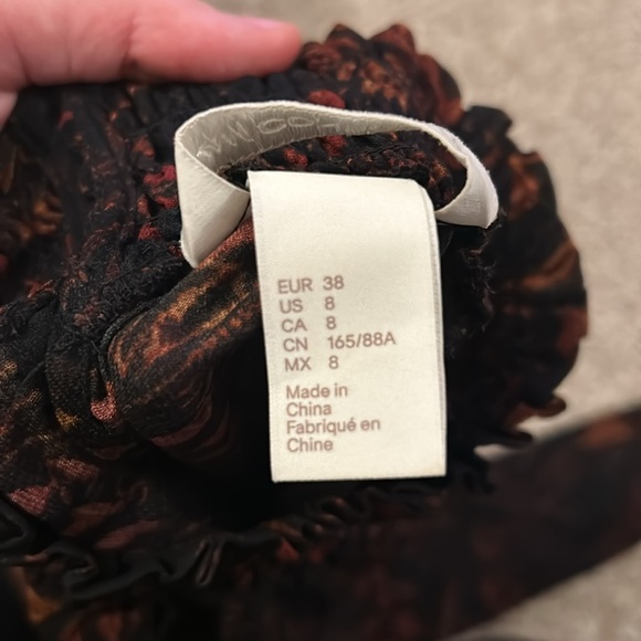 HM Mock Neck Blouse - Picture 5 of 5